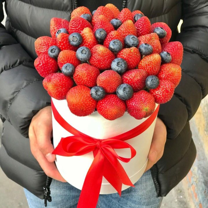 Клубничный бокс №3 в Краснодаре