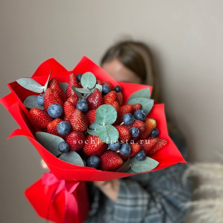 Клубничный бум №1 в Краснодаре