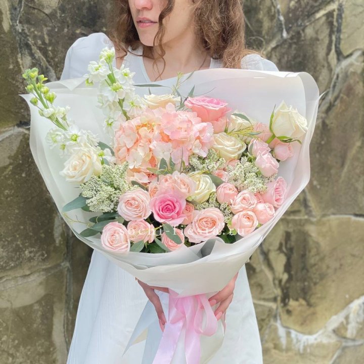 Дизайнерский букет №26 в Краснодаре