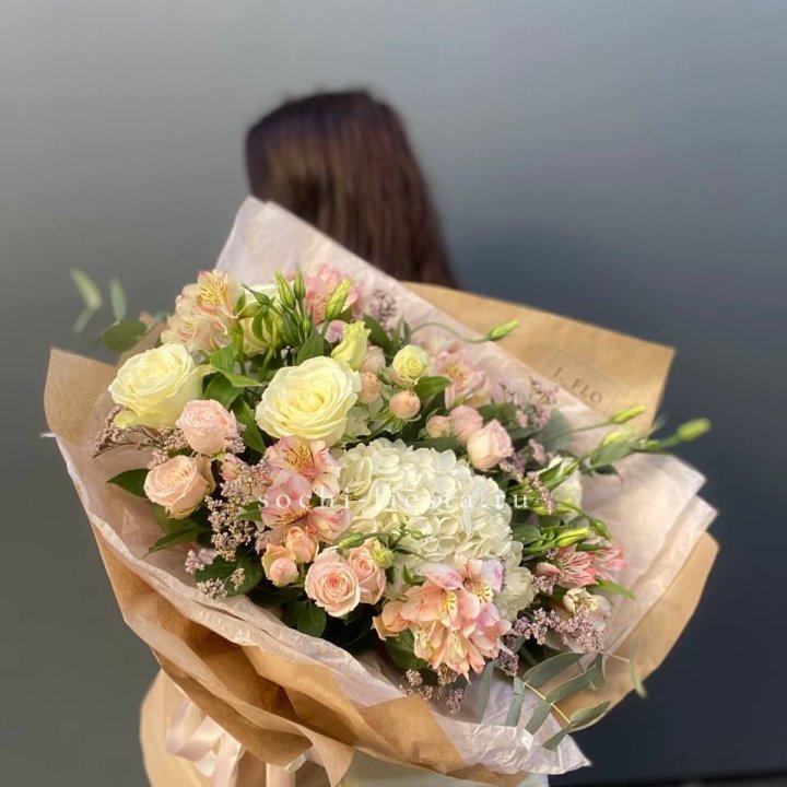 Дизайнерский букет №1 в Краснодаре