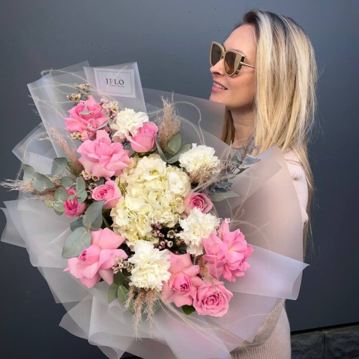 Авторский букет "Гармония" в Краснодаре