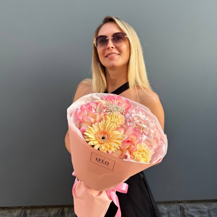  Букет  "Солнышко" в Краснодаре