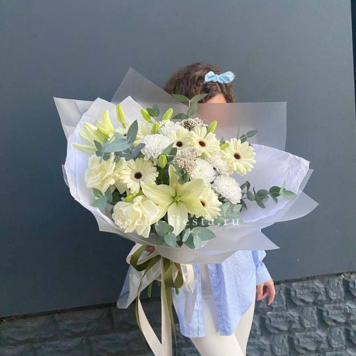 Букет с лилией и герберой в Краснодаре