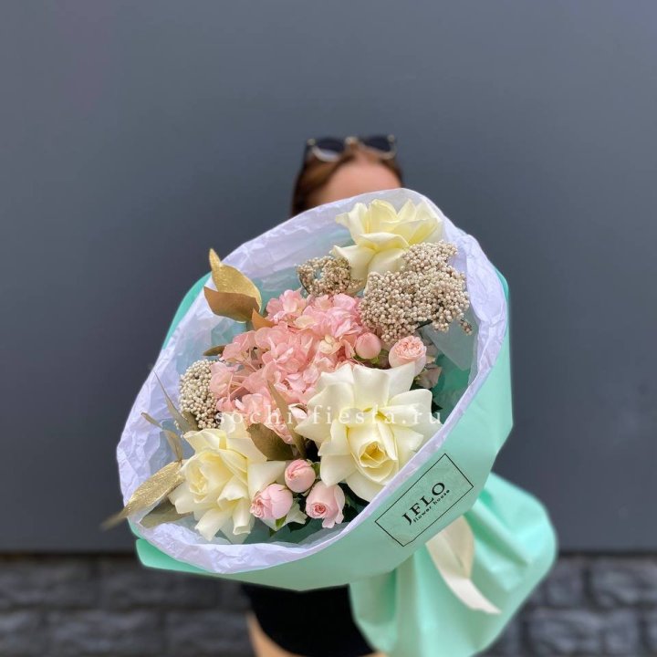 Букет "Белые ночи" в Краснодаре