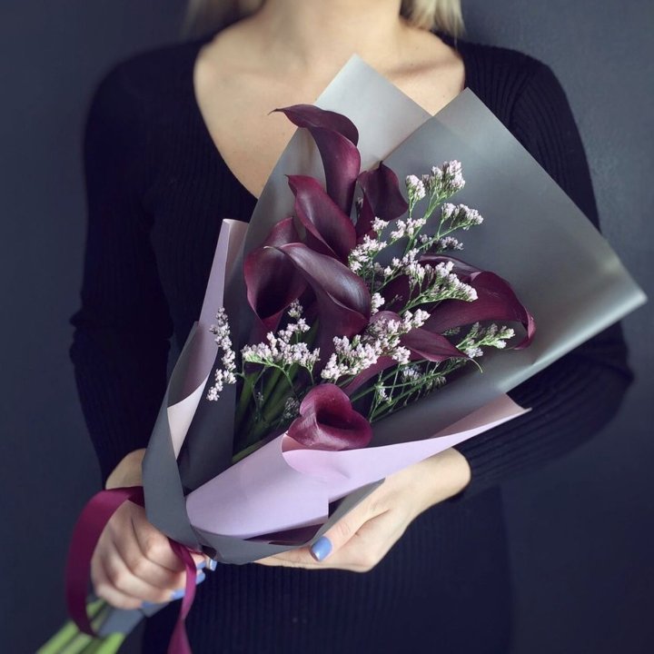 Букет фиолетовых калл в Краснодаре