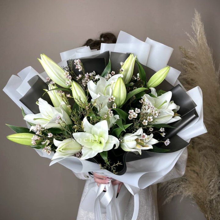 Букет лилий Снежная королева в Краснодаре