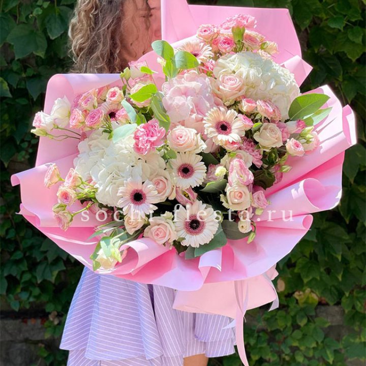 Сборный букет №3 в Краснодаре