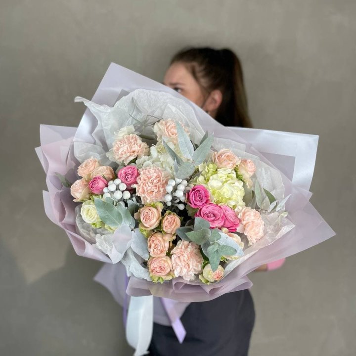 Дизайнерский букет №19 в Краснодаре