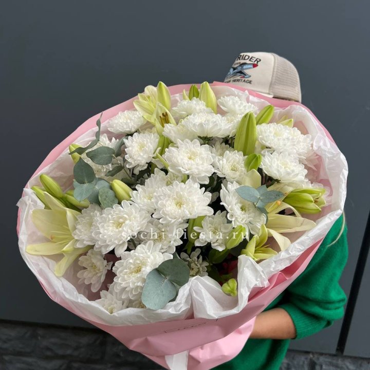  Букет  хризантемы и лилии в Краснодаре