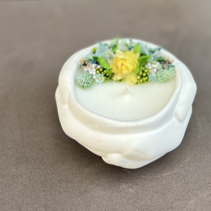 Свеча ароматическая в гипсе Руки в Краснодаре