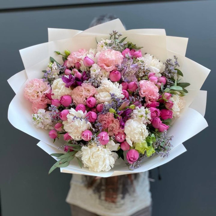 Дизайнерский букет №10 в Краснодаре