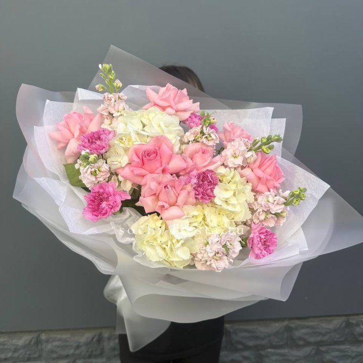  Букет "Эмеджи" в Краснодаре