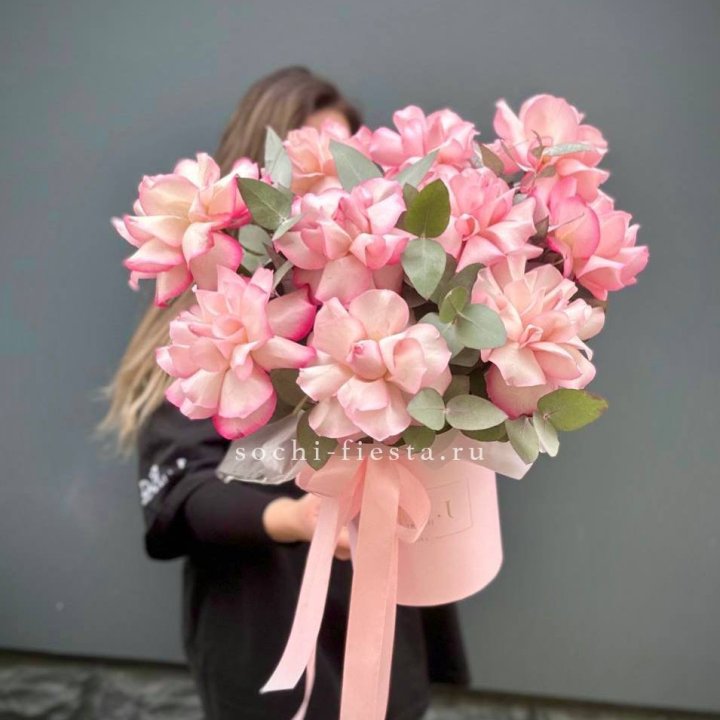 11 Фрунцузских роз "Венди" в Краснодаре