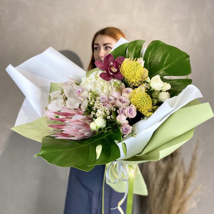 Дизайнерский букет экзотики в Краснодаре