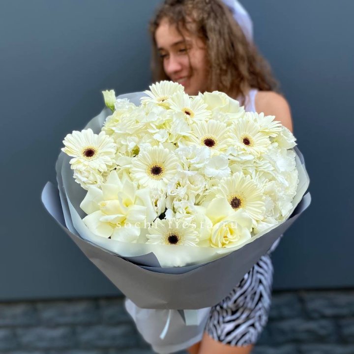  Букет "Вайт люксур" в Краснодаре