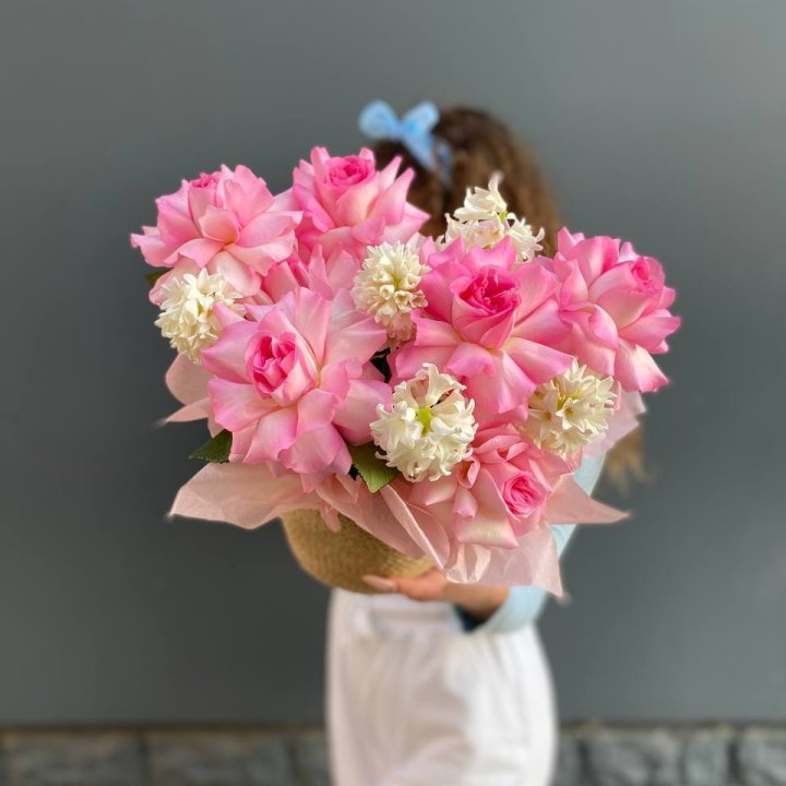 Дуо розы и гиацинты в Краснодаре