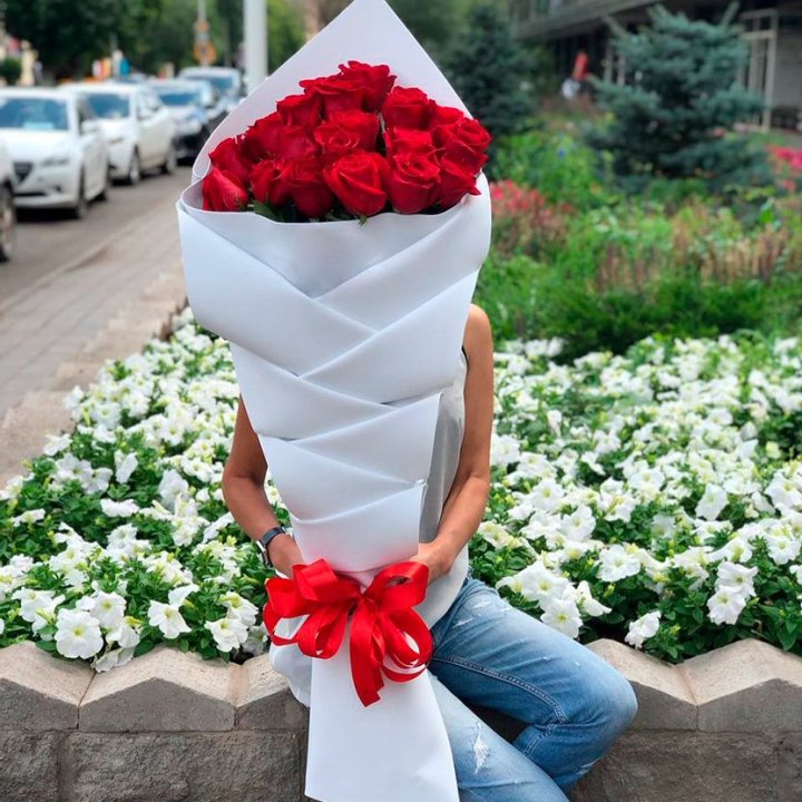 Высокие розы Кантри в Краснодаре