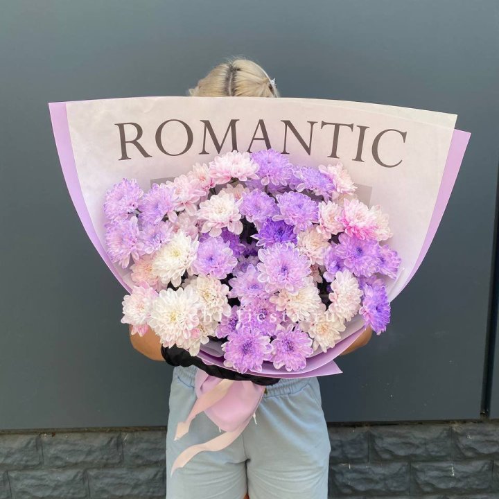 Букет сиреневых хризантем в Краснодаре