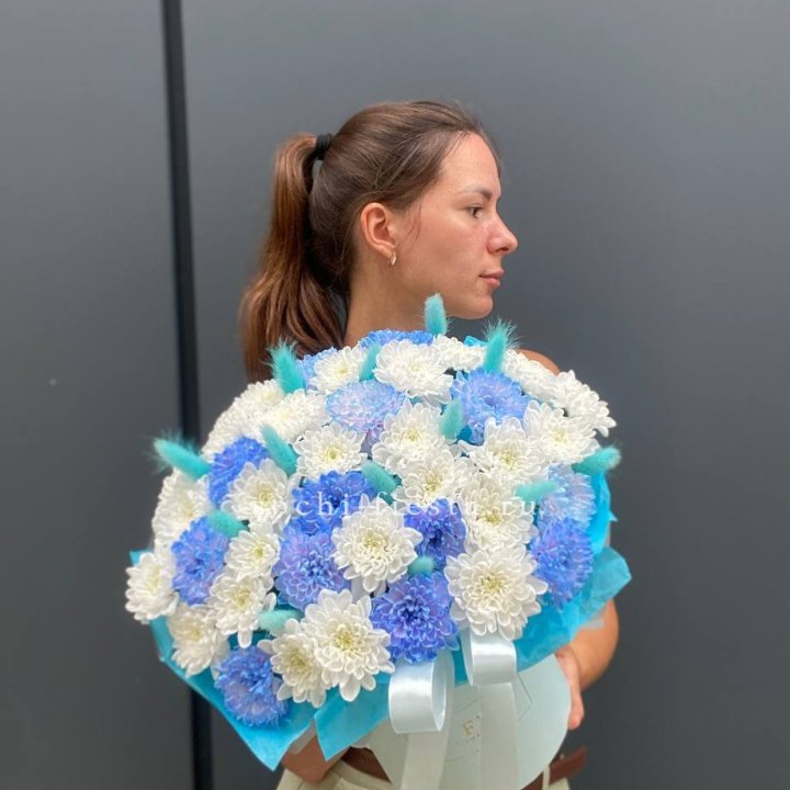  Коробочка  хризантем и лагуруса в Краснодаре