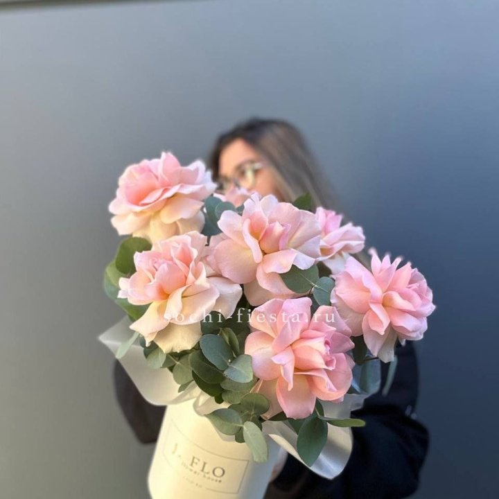 Французские роз в боксе в Краснодаре