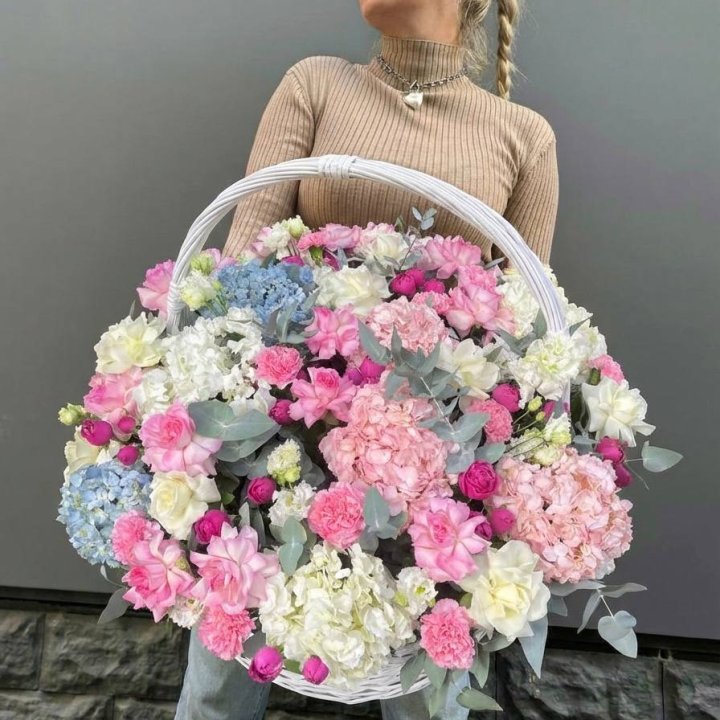 Цветочная корзина №3 в Краснодаре