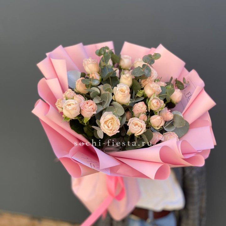 Букет пионовидных роз Cute Love в Краснодаре