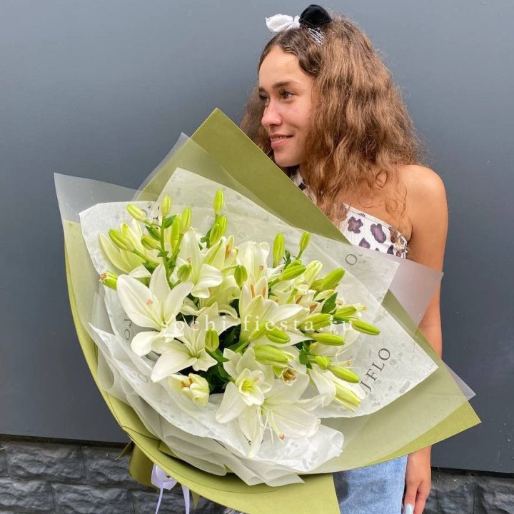 Букет  лилий "Изумруд" в Краснодаре