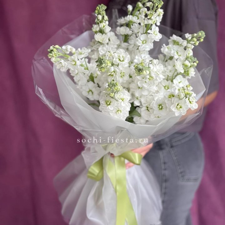 Букет ароматной маттиоллы №1 в Краснодаре