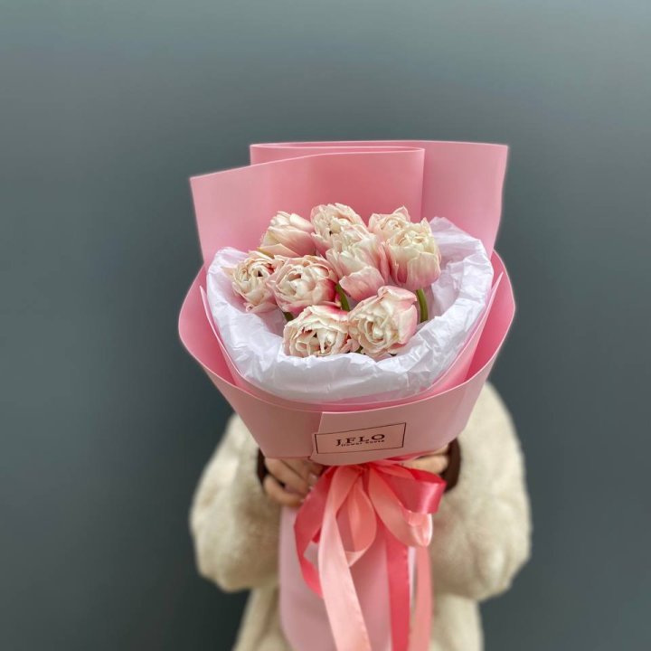 9 нежных тюльпанов в Краснодаре