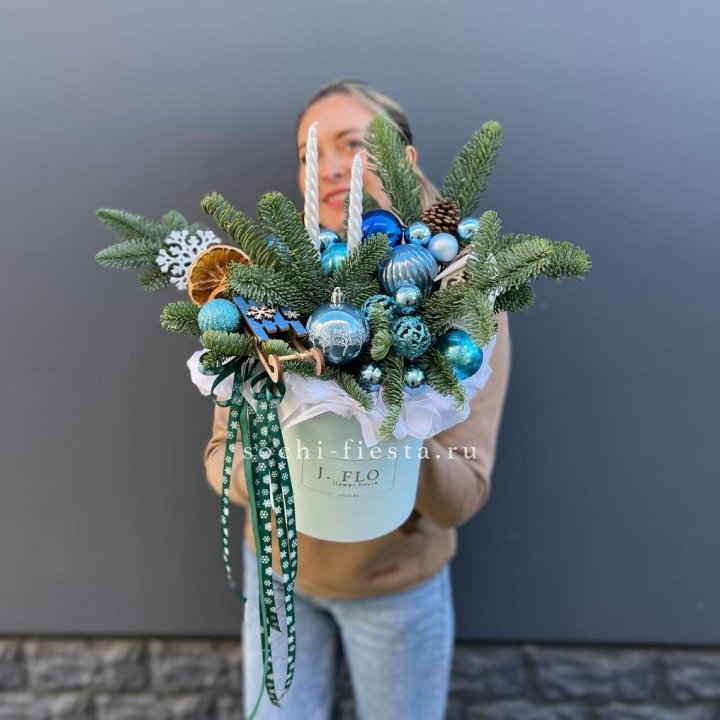 Композиция "Мери крисмас блю" в Краснодаре