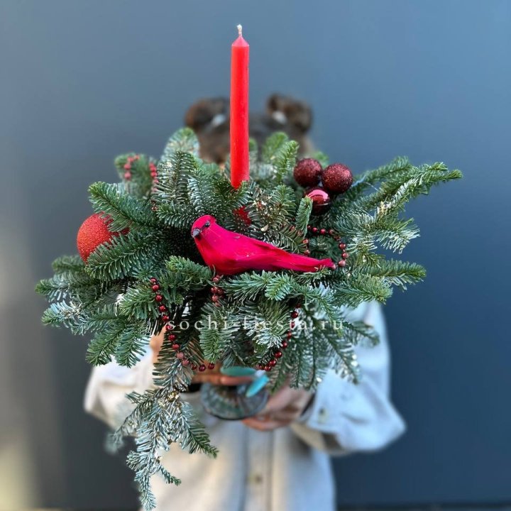 Новогодняя композиция в бокале в Краснодаре