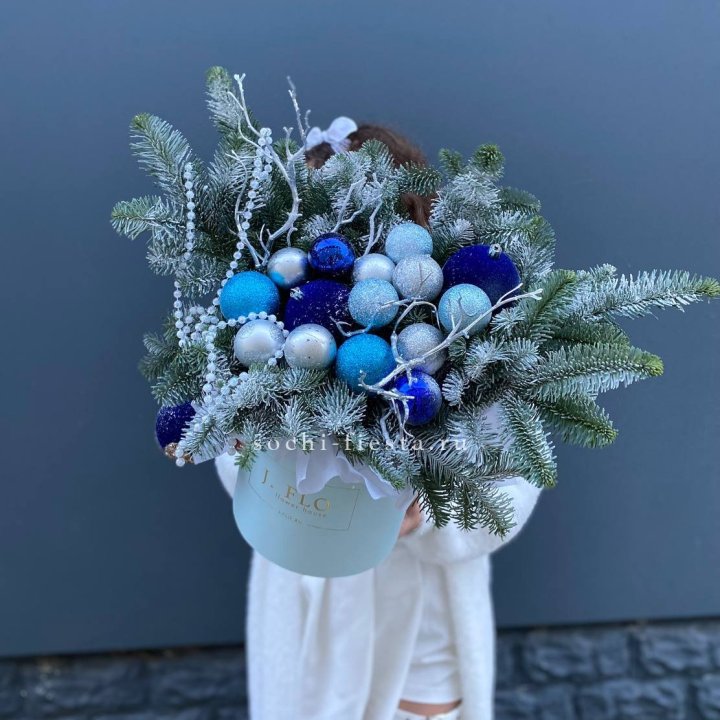 Композиция "Голубая бездна" в Краснодаре