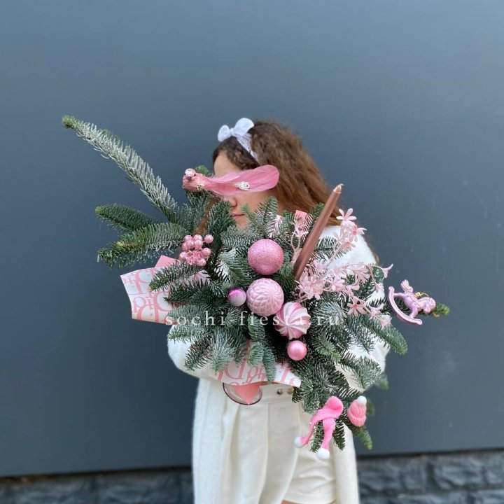 Композиция бокал розовый в Краснодаре