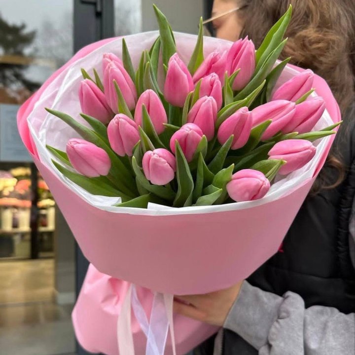  19 розовых тюльпанов в Краснодаре
