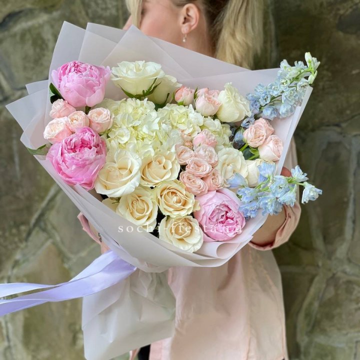 Букет с пионами "Богема" в Краснодаре