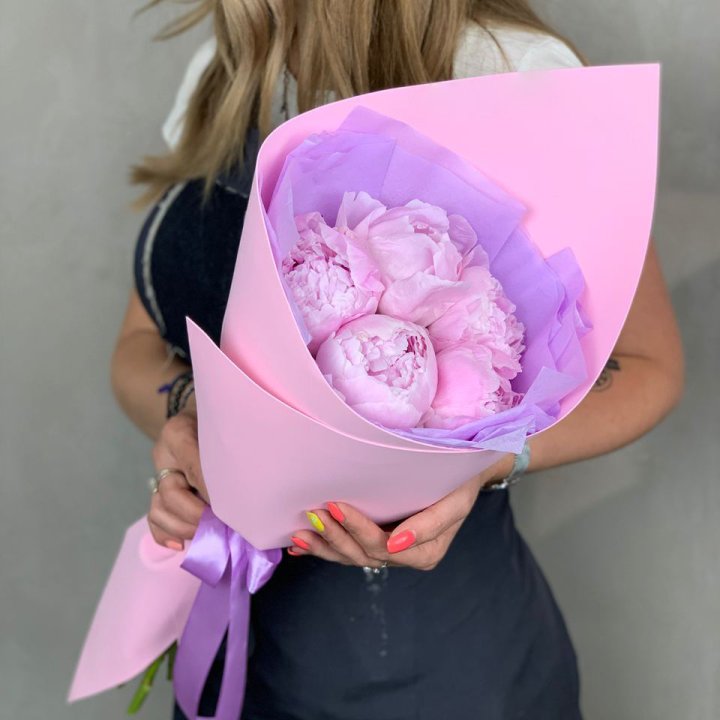 Букет пионов "Файв" в Краснодаре