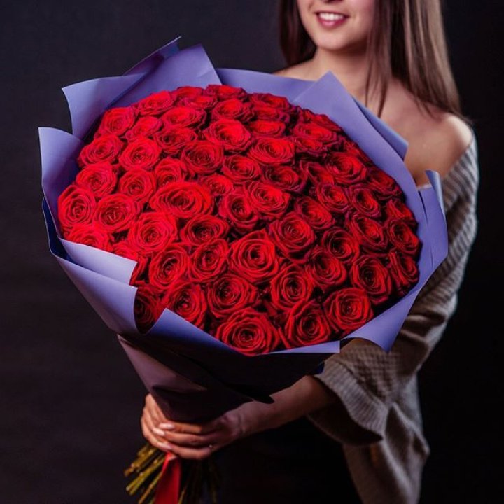 71 красная роза в Краснодаре