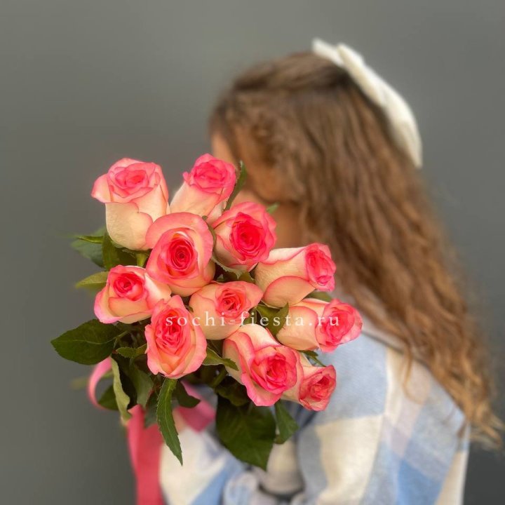 11 роз "Джумилия" в Краснодаре