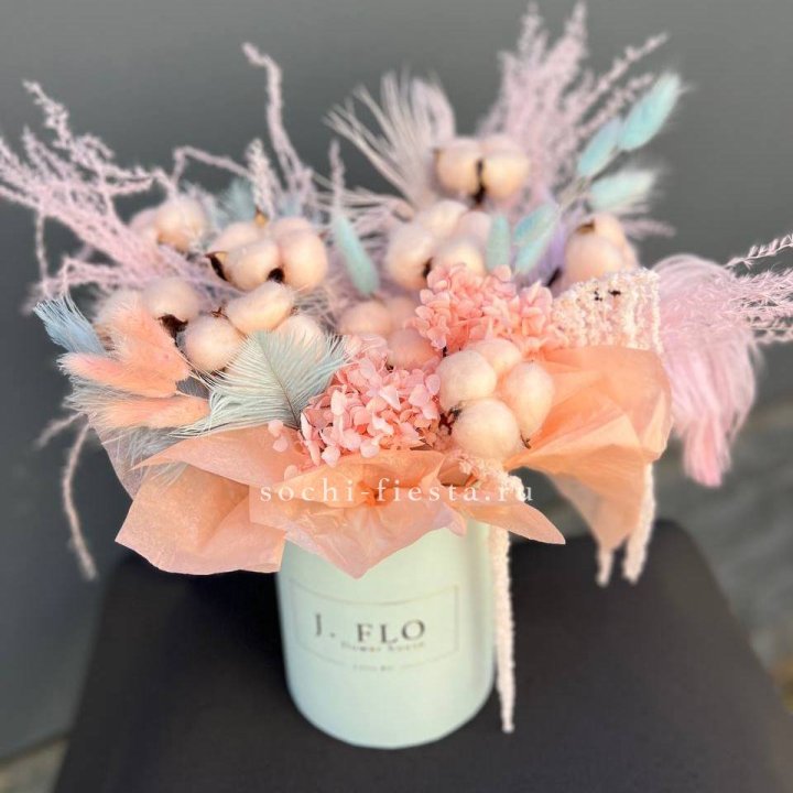 Авторский бокс с сухоцветами №3 в Краснодаре