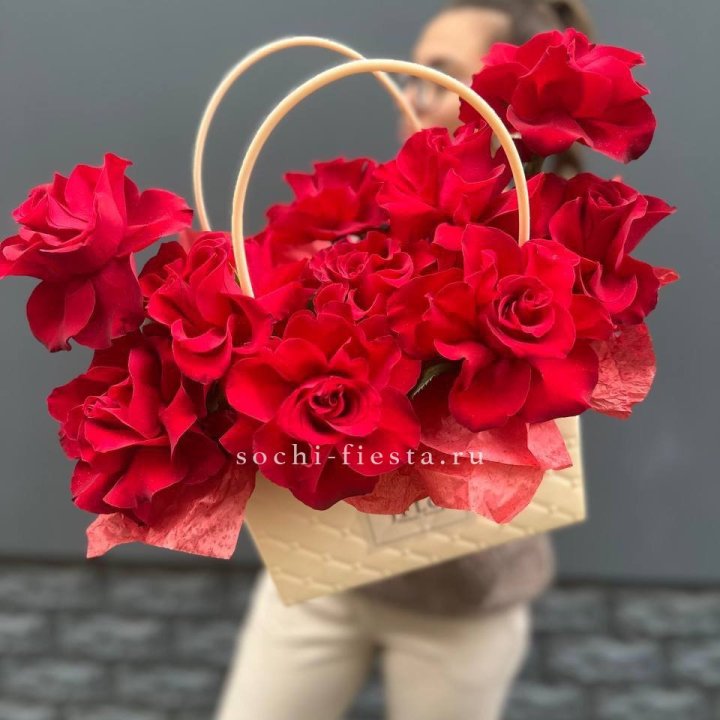 Французские розы в сумочке в Краснодаре