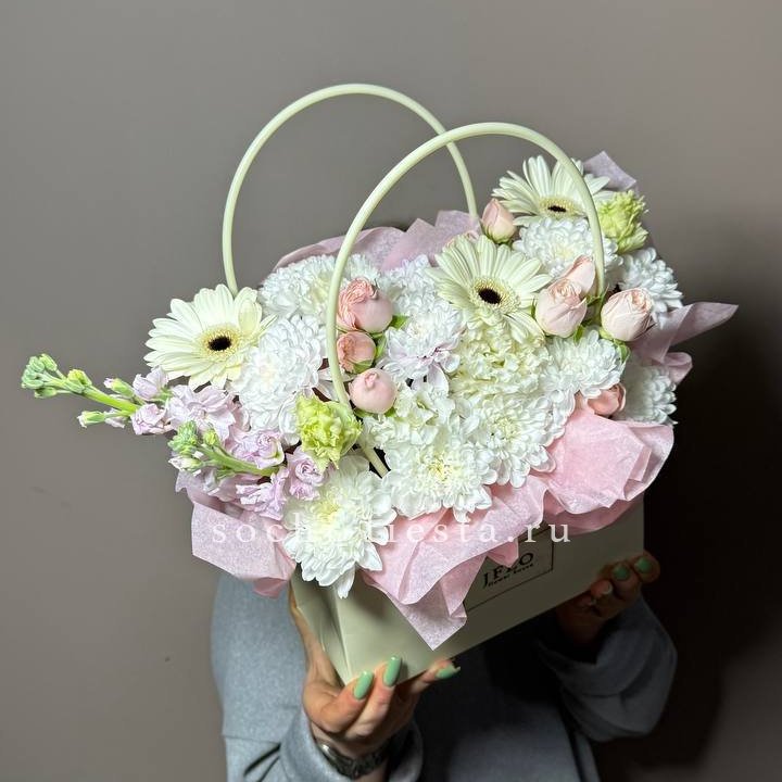 Сумочка "Белый рассвет" в Краснодаре