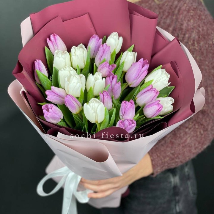 25 тюльпанов микс в Краснодаре