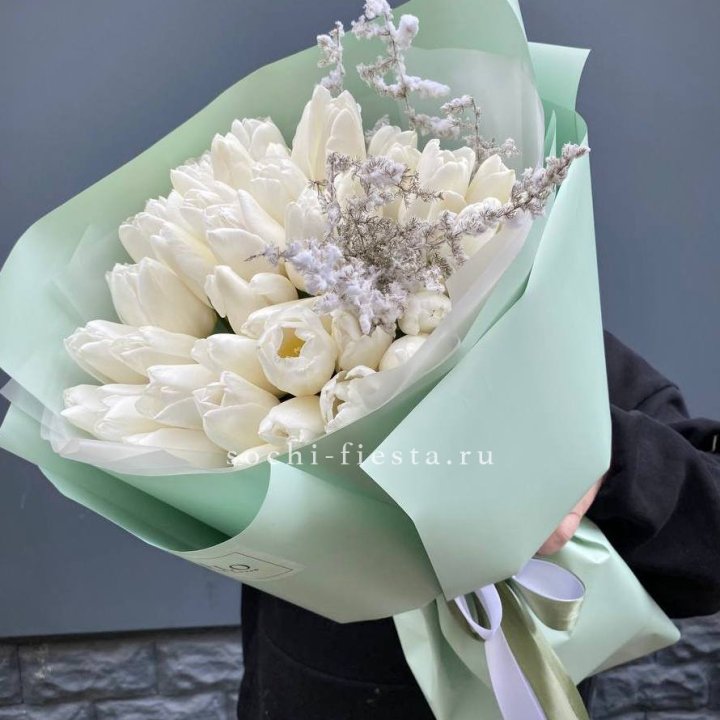 Букет белых тюльпанов "Бьянко" в Краснодаре